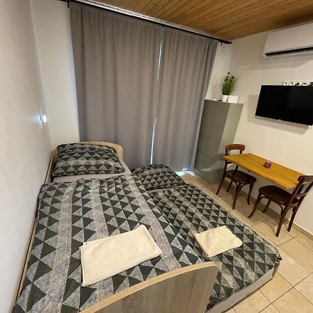 Apartman Mini Ступава Экстерьер фото